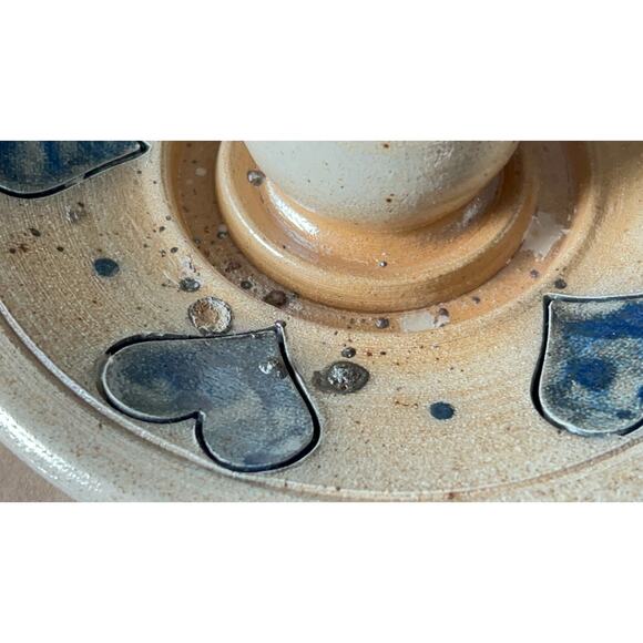 Rowe Pottery Chamber Candle Holder Blue Hearts and Beeswax Candles Countrycore - Picture 5 of 11